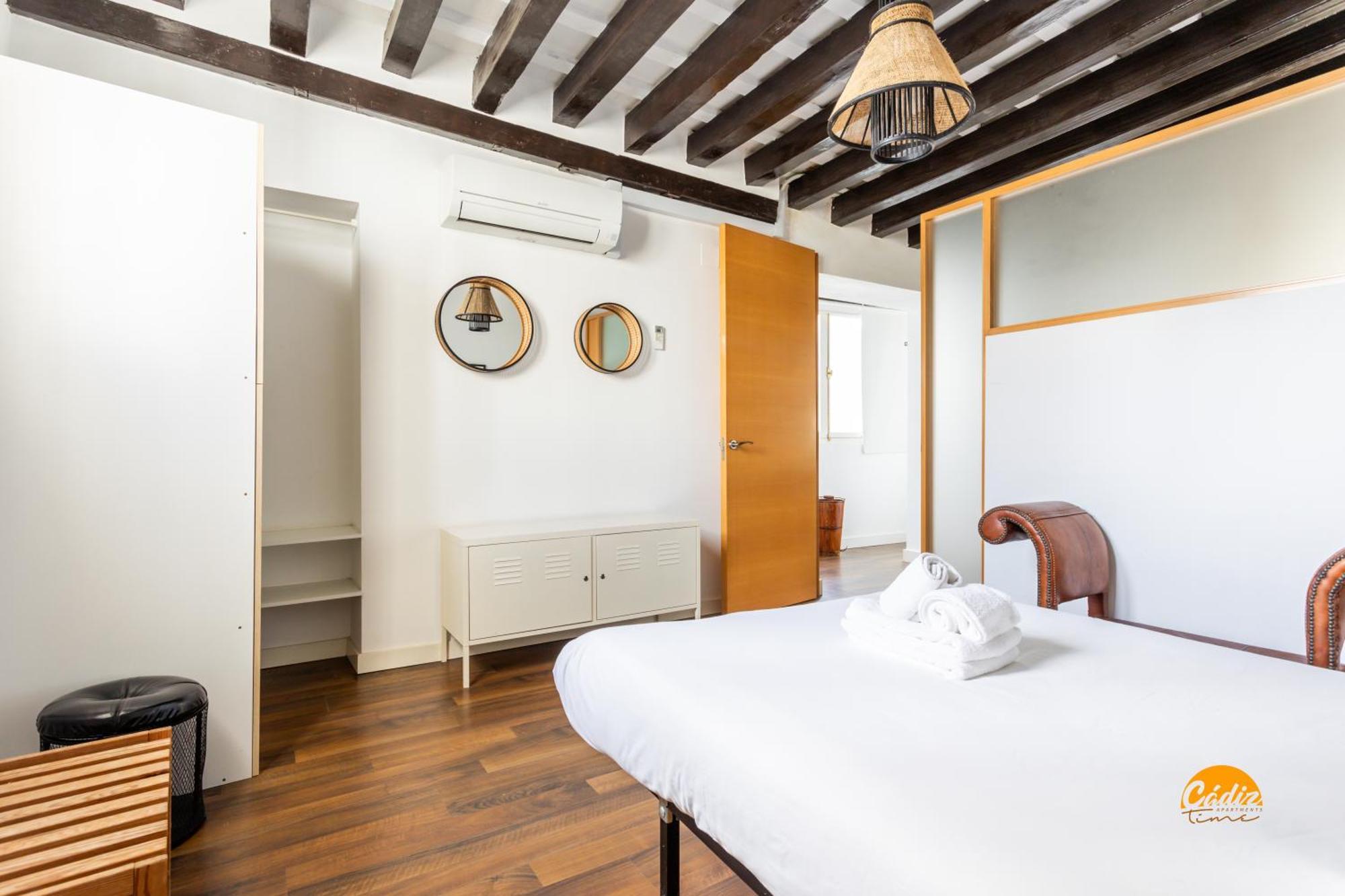 Diana de Columela - WIFI - PETFRIENDLY - ECOFRIENDLY Apartment Cádiz Exterior foto